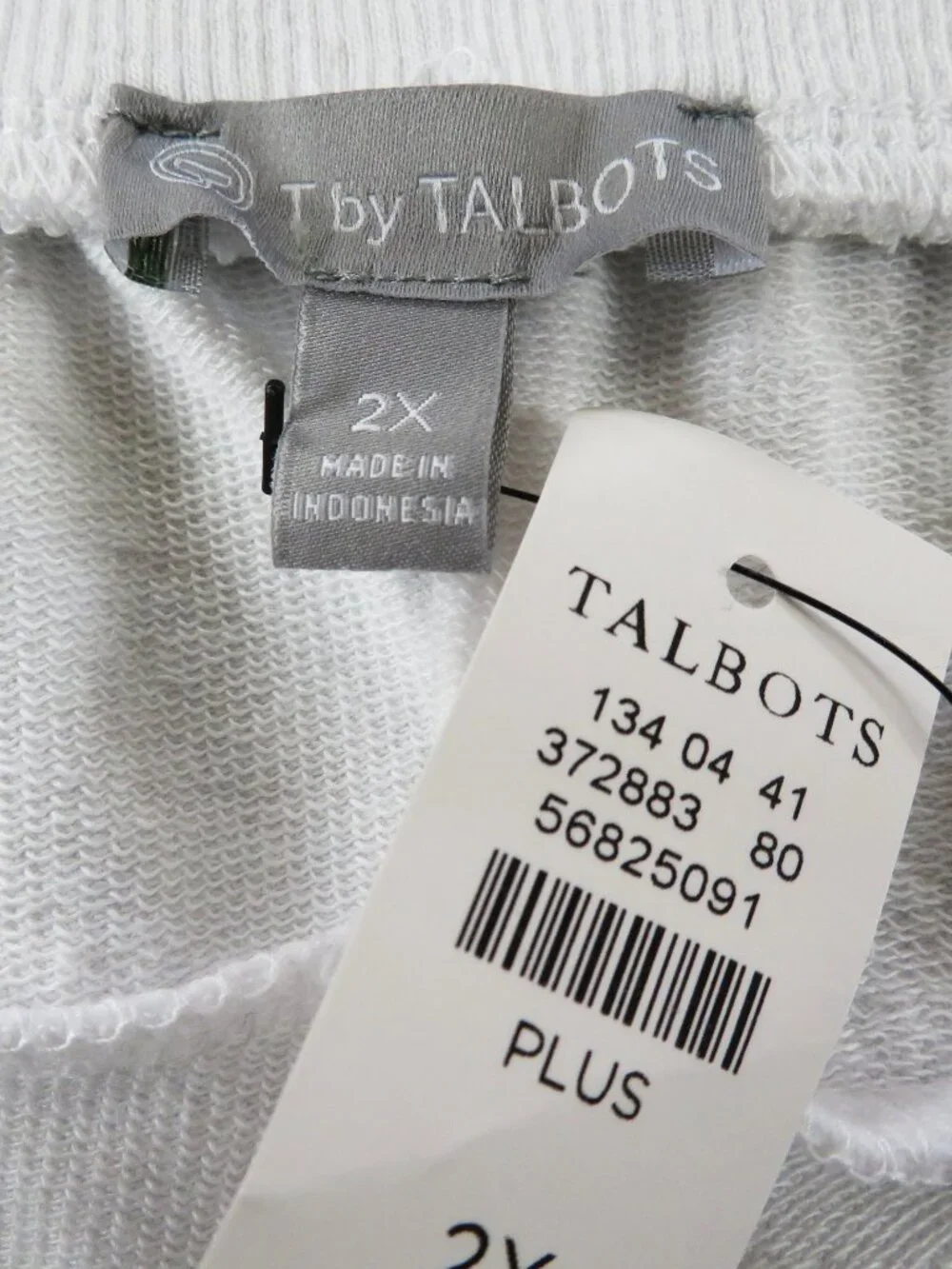 New! T by Talbots French Terry Shorts 2X White Solid - Picture 3 of 4